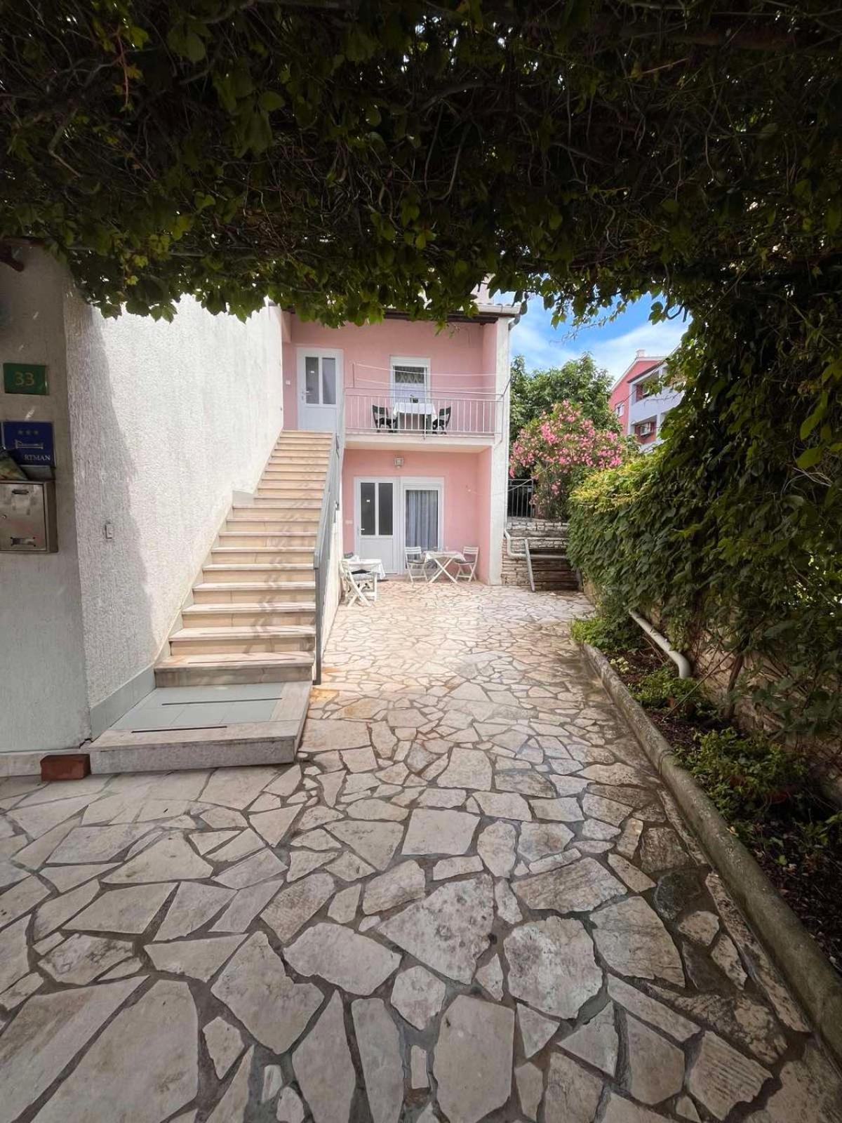 Apartments Mirijana بولا المظهر الخارجي الصورة