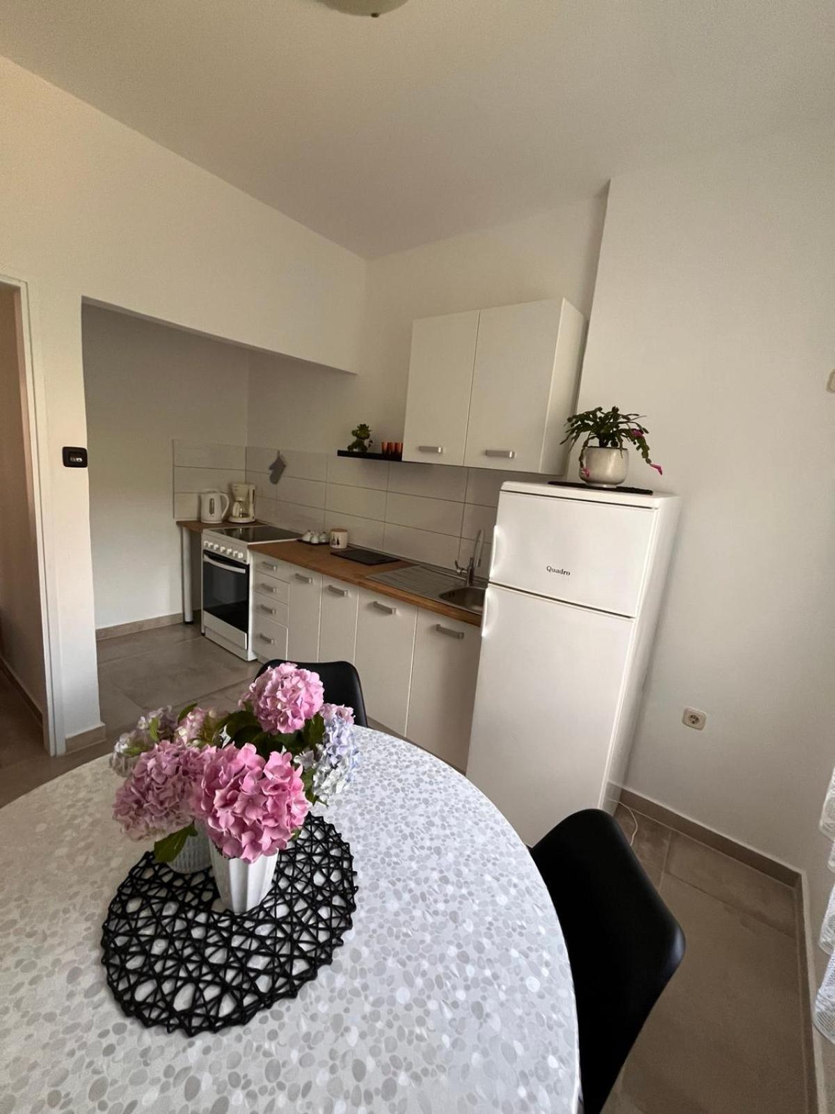 Apartments Mirijana بولا المظهر الخارجي الصورة