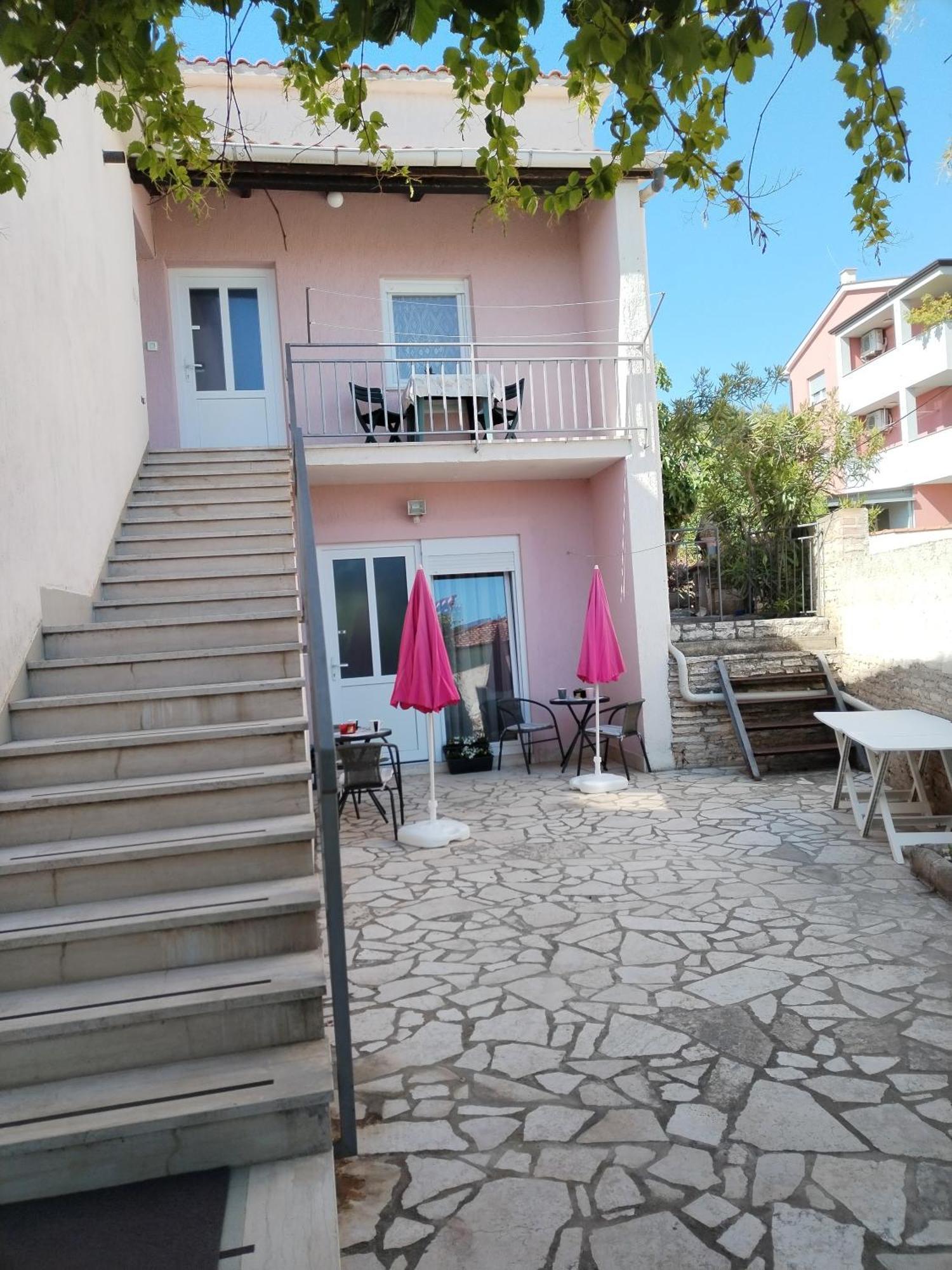 Apartments Mirijana بولا المظهر الخارجي الصورة
